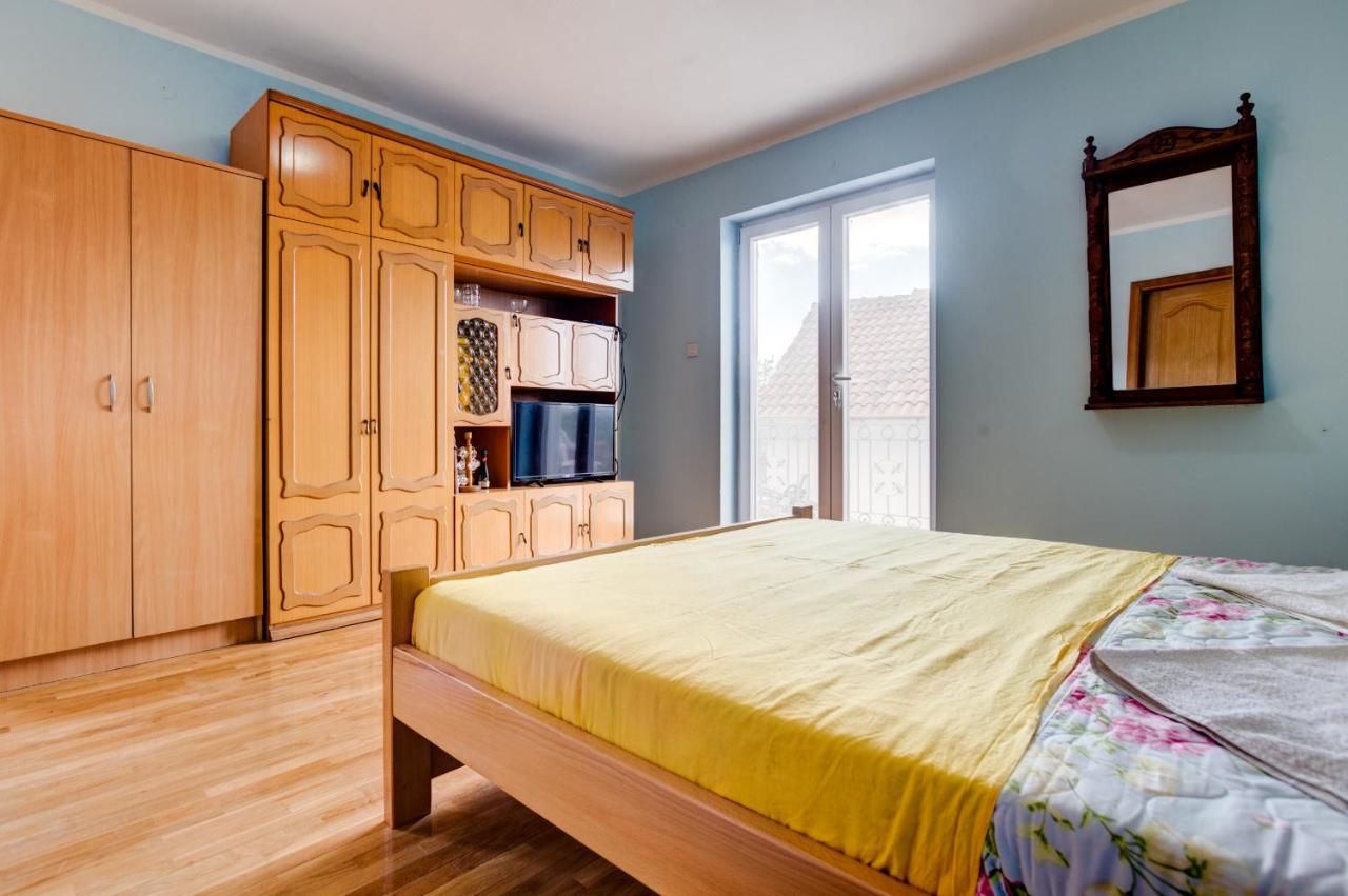 Отели типа «постель и завтрак» Village Holiday Apartments Kralj Будва-32