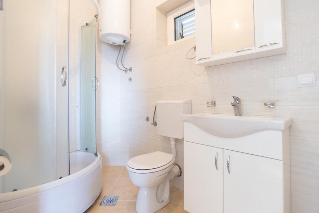 Отели типа «постель и завтрак» Village Holiday Apartments Kralj Будва-48