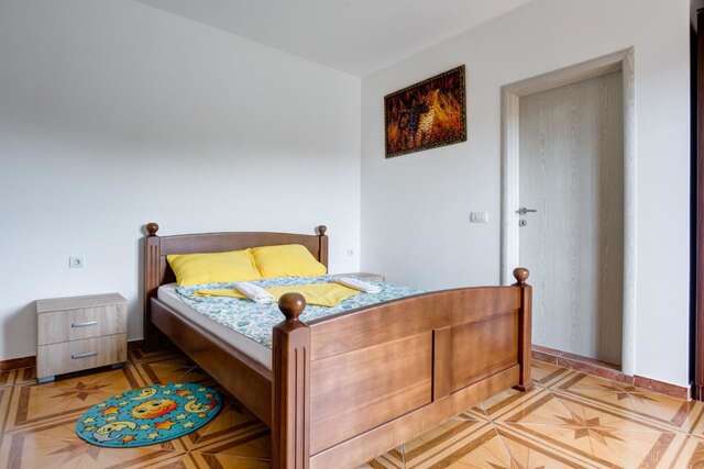 Отели типа «постель и завтрак» Village Holiday Apartments Kralj Будва-12