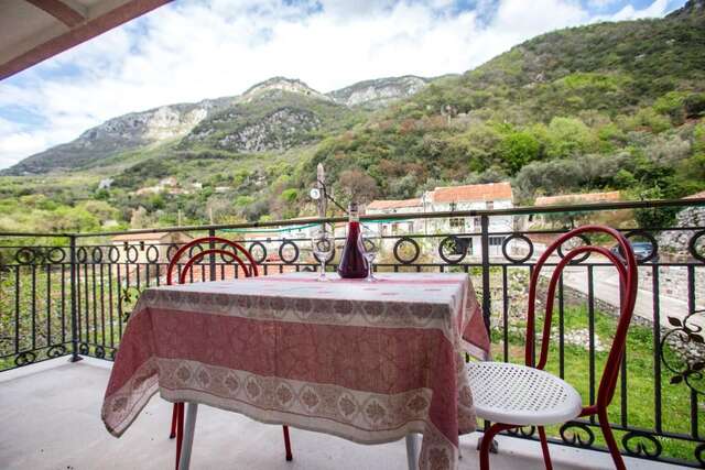 Отели типа «постель и завтрак» Village Holiday Apartments Kralj Будва-7